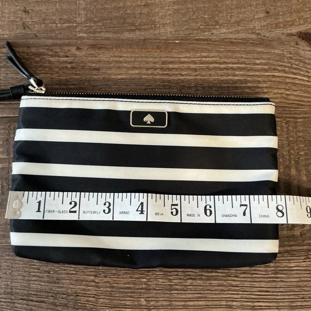 Kate Spade New York Dawn Sailing Black White Stripe Double Zip Wristlet Nylon